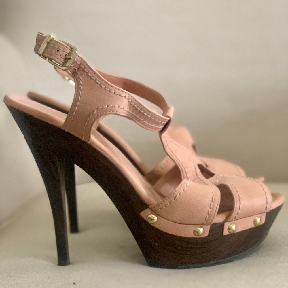 JESSICA SIMPSON Heels